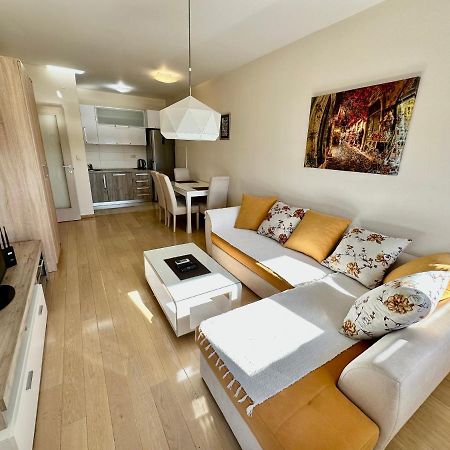 Fanky City Apartments Ποντγορίτσα Εξωτερικό φωτογραφία